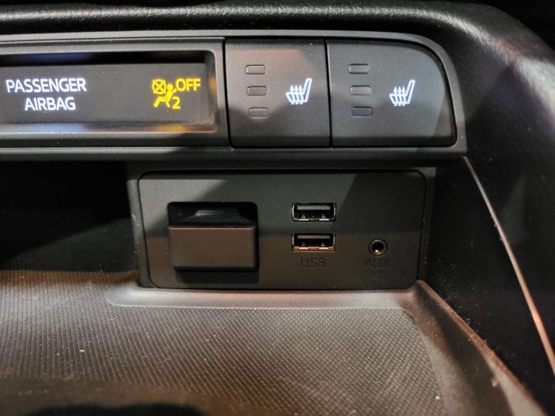 MAZDA MX-5 IV 1.5 Skyactiv-G 131cv Elegance BVM6 / SIEGES CHAUFFANT/GPS/REGULATEUR