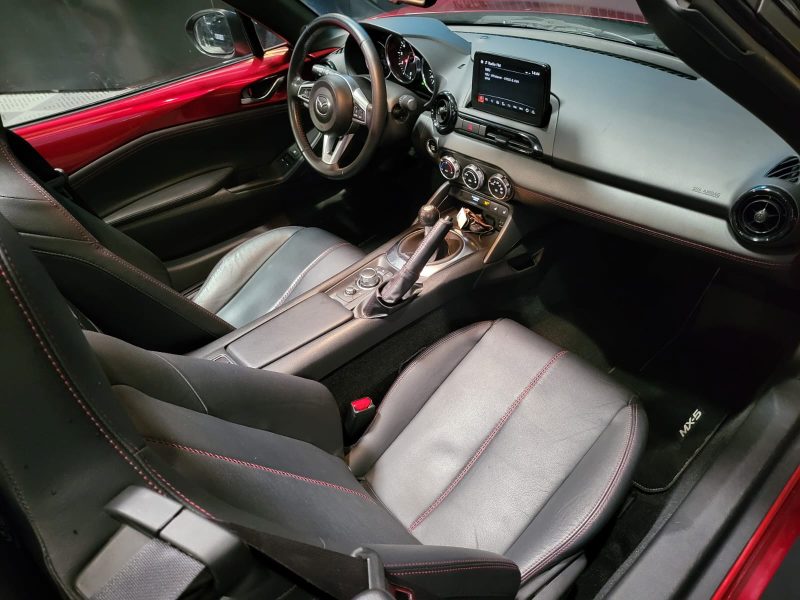 MAZDA MX-5 IV 1.5 Skyactiv-G 131cv Elegance BVM6 / SIEGES CHAUFFANT/GPS/REGULATEUR