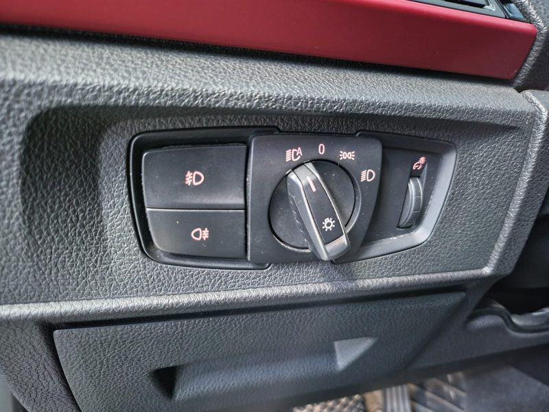 BMW SERIE 1 F20 118D SPORT 150cv KEYLESS / DRIVE SELECT / JANTES M135i