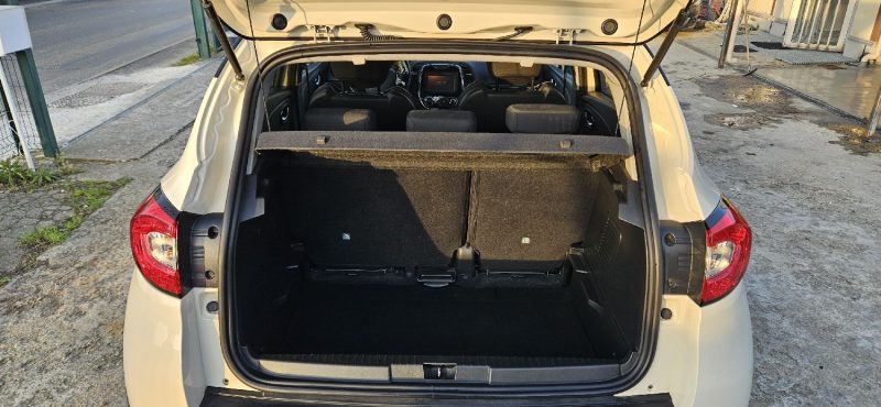 RENAULT CAPTUR II 