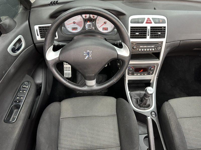 PEUGEOT 307 CC 2006