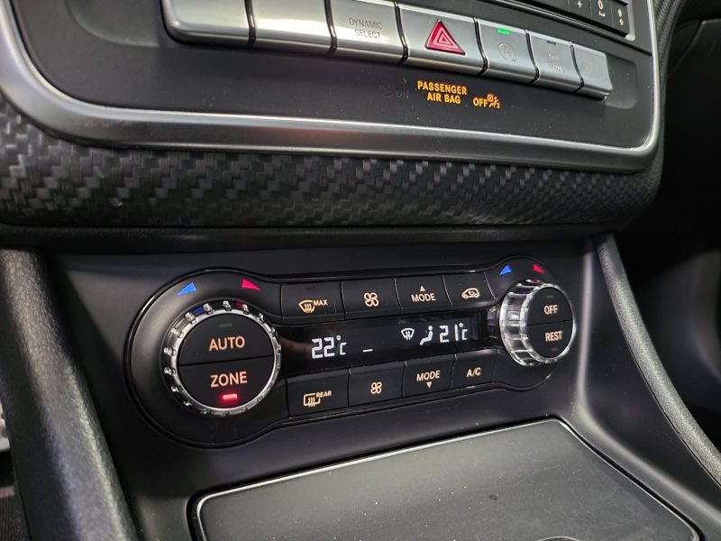 MERCEDES CLASSE A 200d 136cv 7G-TRONIC FASCINATION SUIVI COMPLET MERCEDES / TOIT OUVRANT / DEMARRAGE