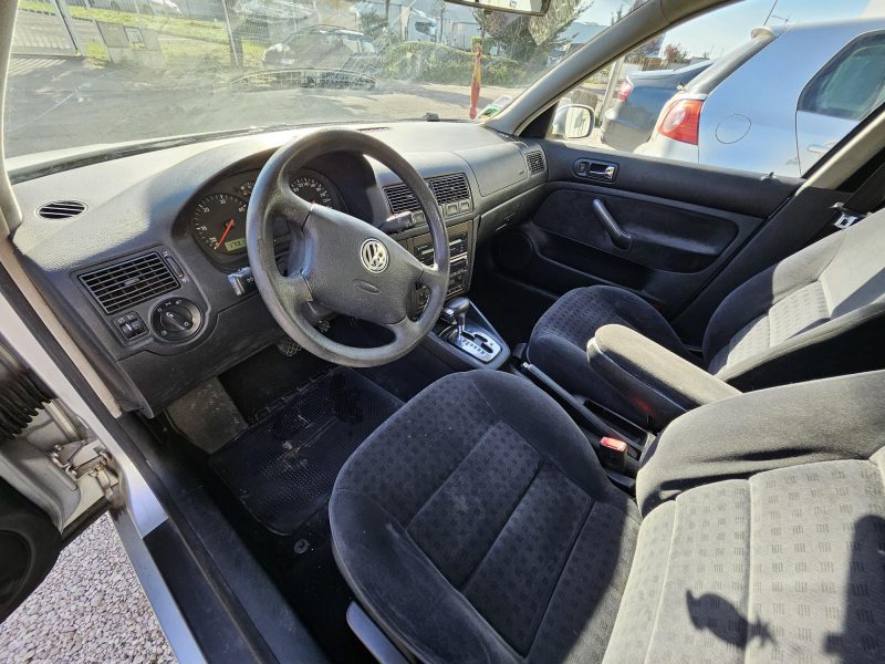 VOLKSWAGEN GOLF IV 2002