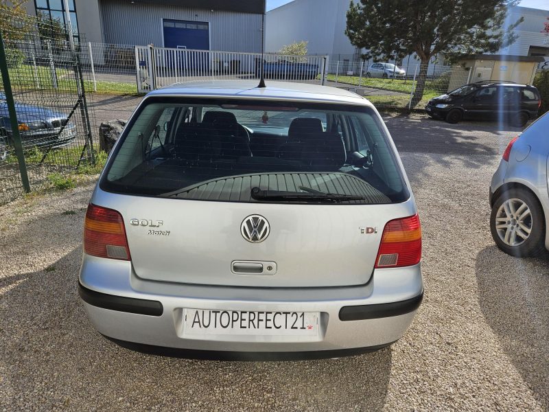 VOLKSWAGEN GOLF IV 2002