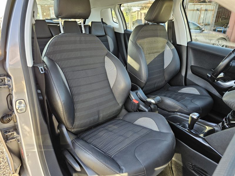 PEUGEOT 2008  1.6 HDI 92 CH BLUE LION 