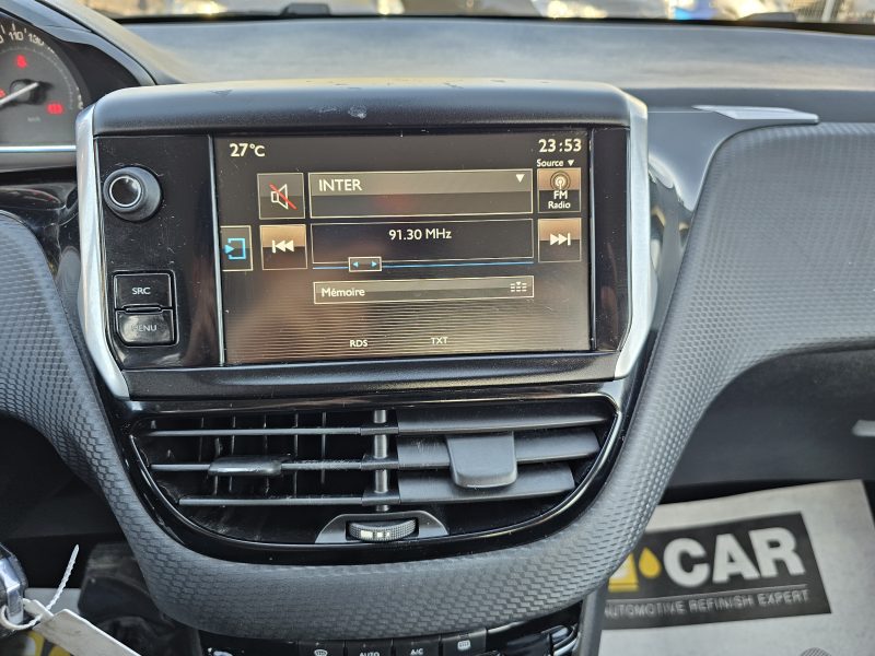 PEUGEOT 2008  1.6 HDI 92 CH BLUE LION 