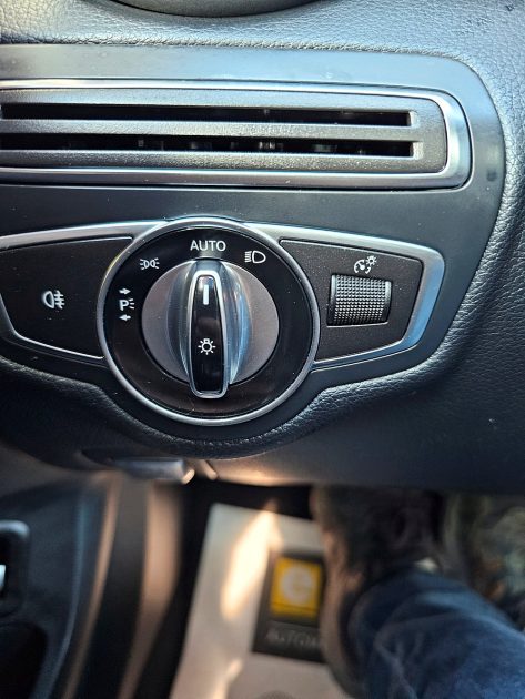 MERCEDES CLASSE C PACK AMG SPORTLINE C200 136 CH GPS CAMERA 