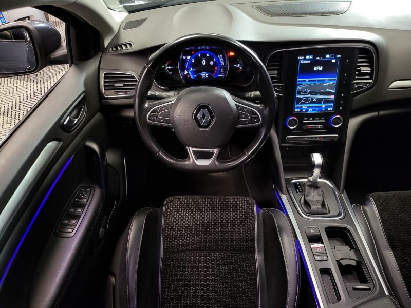 RENAULT MEGANE IV 1.3 TCE 140cv EDC7 INTENS / CAMERA DE RECUL / LUMIERE D'AMBIANCE / KEYLESS GO