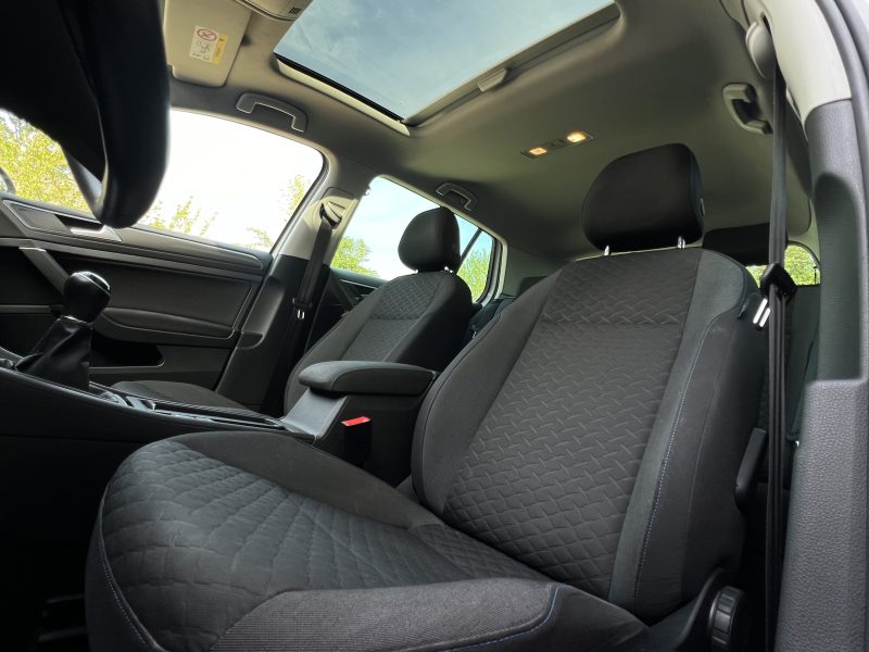 VOLKSWAGEN GOLF 7 VII PHASE 2 CONNECT 1.0 TSI 115 Cv TOIT OUVRANT / APPLE & ANDROID - GARANTIE 1 AN