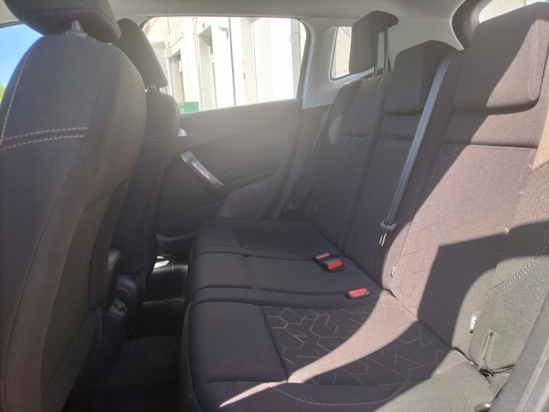 PEUGEOT 2008 I ACTIVE