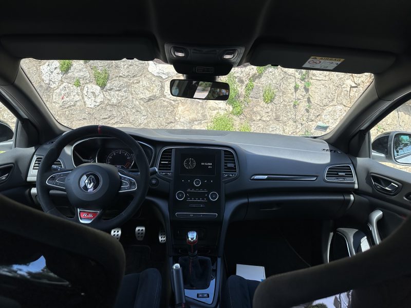 RENAULT MEGANE IV 300 RS TROPHY-R