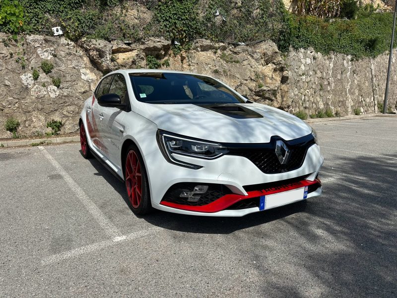 RENAULT MEGANE IV 300 RS TROPHY-R