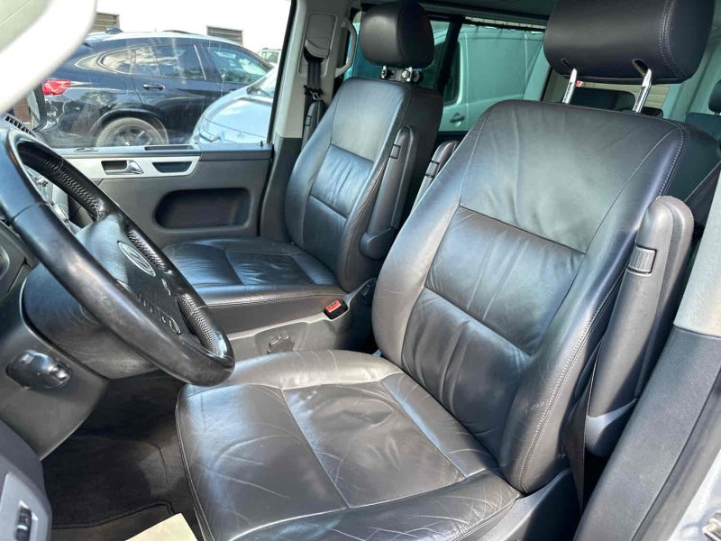 VOLKSWAGEN TRANSPORTER  2008