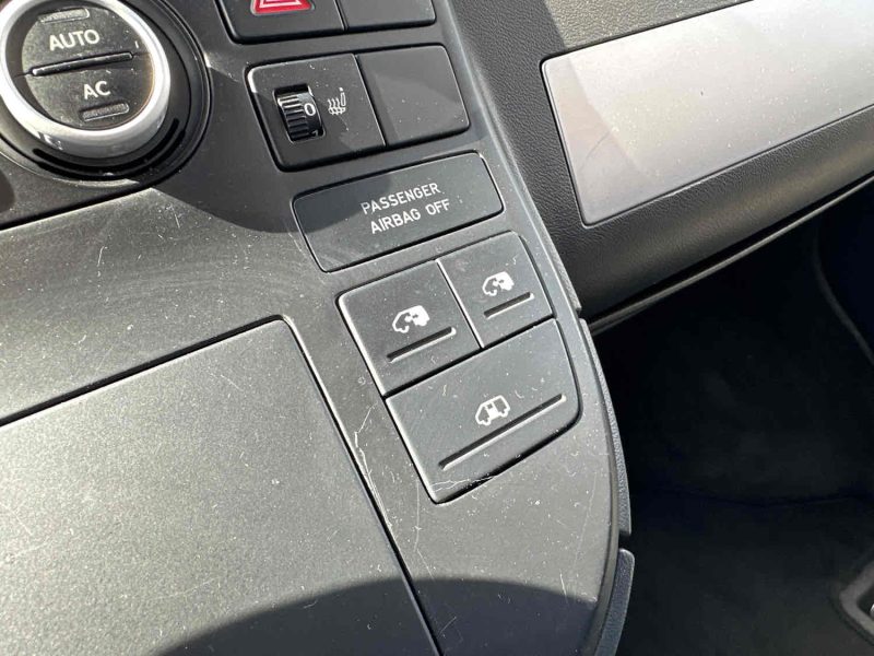 VOLKSWAGEN TRANSPORTER  2008