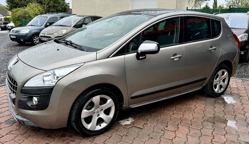 PEUGEOT 3008 2010