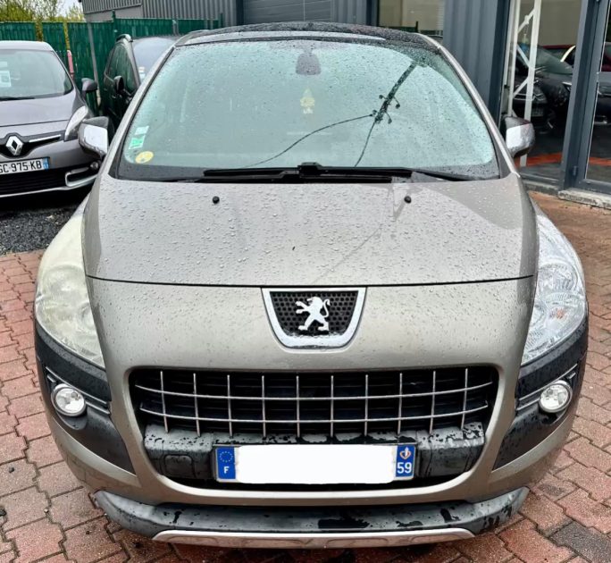 PEUGEOT 3008 2010