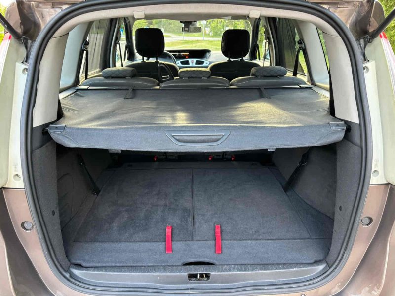 RENAULT GRAND SCENIC III 2009