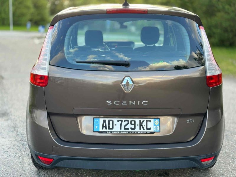 RENAULT GRAND SCENIC III 2009