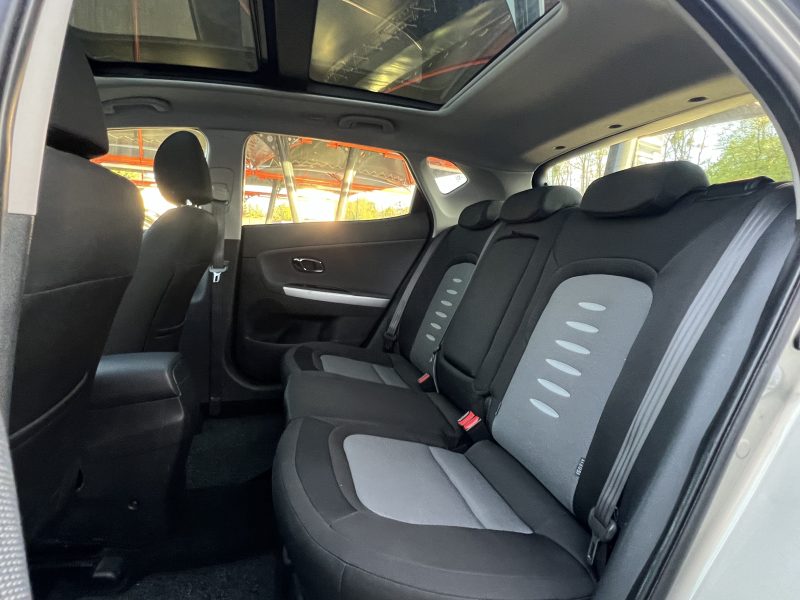 KIA CEED II PREMIUM 1.6 CRDI 128 Cv PREMIERE MAIN / TOIT OUVRANT BLUETOOTH 5 PORTES - GARANTIE 1 AN