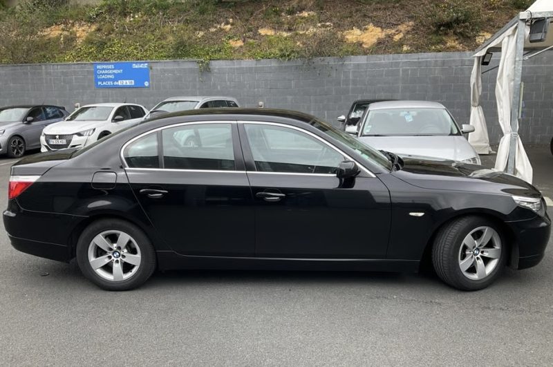 BMW SERIE 5 E60 PHASE 2 LUXE 525D 25D 3.0 6 CYLINDRES 197 ORIGINE FRANCE CUIR GPS BVM6 Garantie 1 an