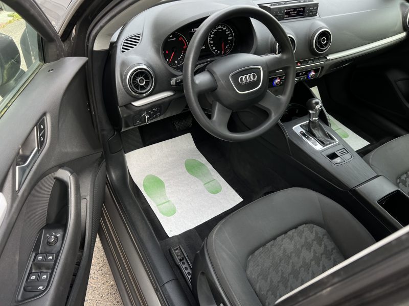 AUDI A3 SPORTBACK III 1.6 TDI 110 Cv BOITE AUTOMATIQUE S-TRONIC 7 / 5 PORTES - GARANTIE 1 AN