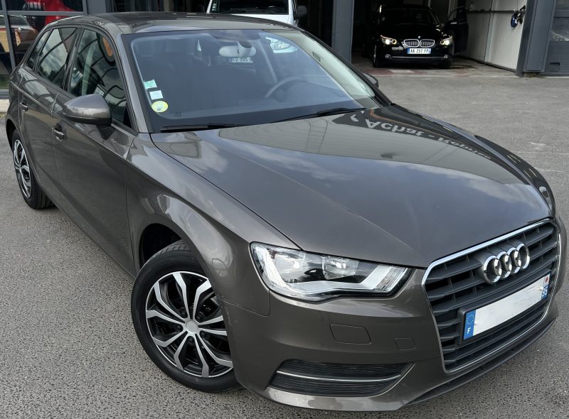 AUDI A3 SPORTBACK III 1.6 TDI 110 Cv BOITE AUTOMATIQUE S-TRONIC 7 / 5 PORTES - GARANTIE 1 AN