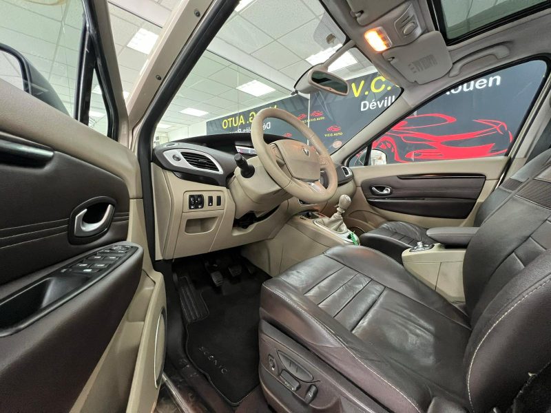 RENAULT SCENIC III 1.9 dCi 130cv JADE