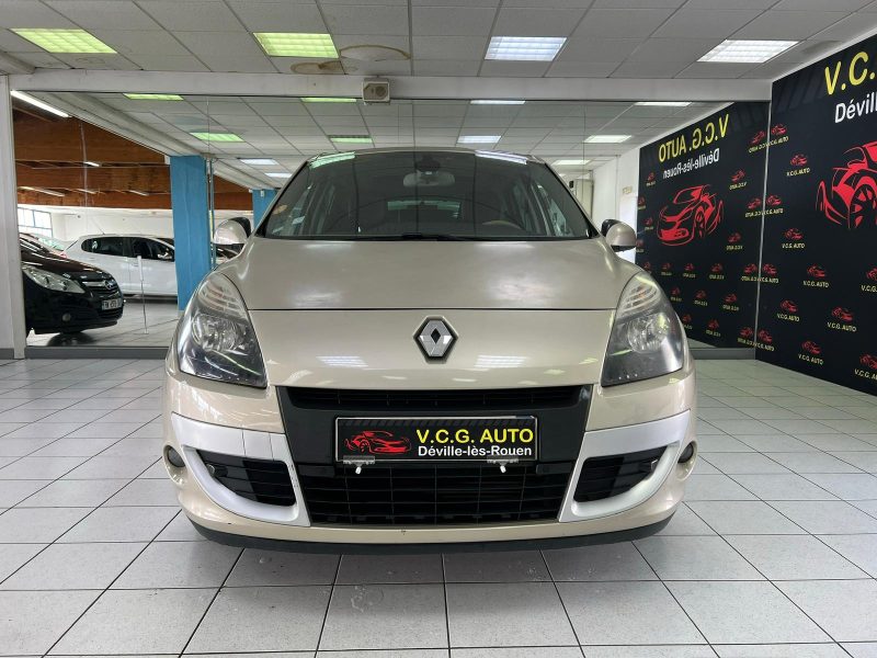 RENAULT SCENIC III 1.9 dCi 130cv JADE