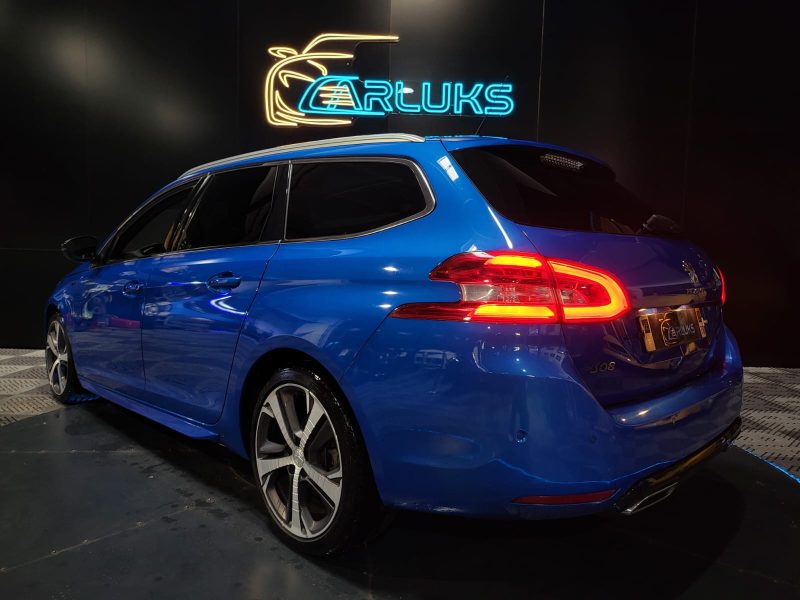 PEUGEOT 308 SW II 1.2 PureTech 130cv GT-Line BVM6 / SIEGES CHAUFFANT-MASSANT/APPLE CARPLAY/CAMERA DE