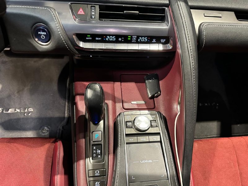 LEXUS LC 500 h Coupé 2017