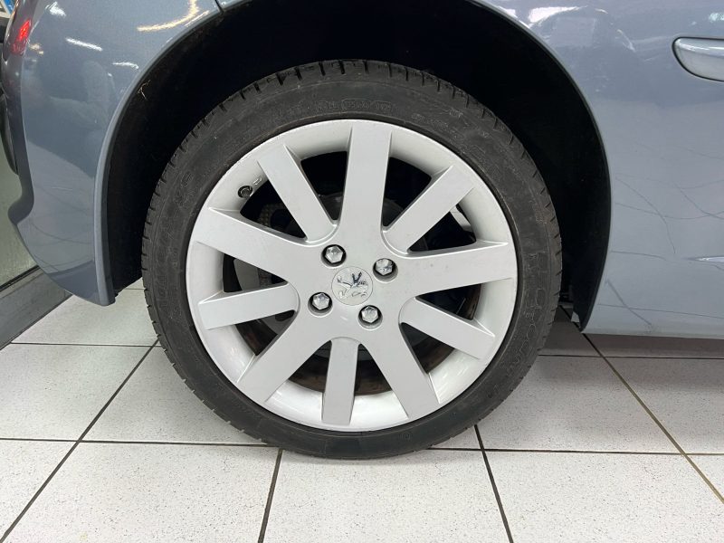 PEUGEOT 207 1.6 HDi 110cv FAP GRIFFE