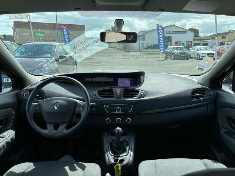 RENAULT SCENIC III 1.5 DCI 85 CARMINAT TOMTOM