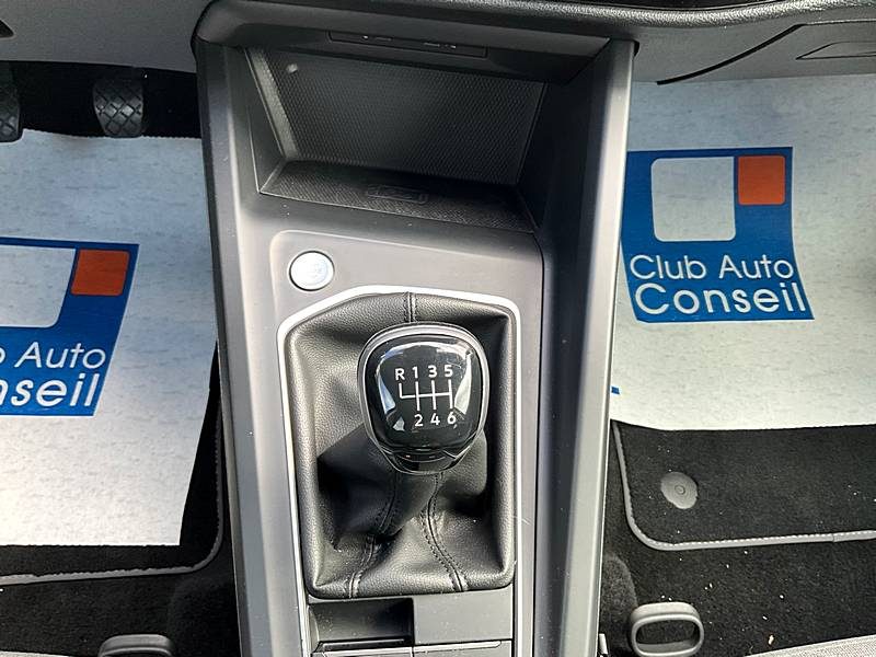 VOLKSWAGEN GOLF VIII 2020