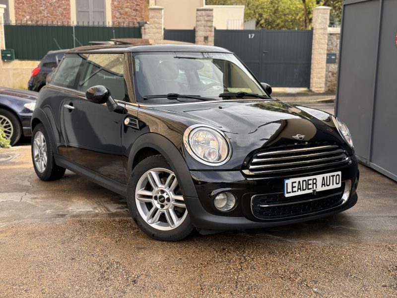 MINI  COOPER  2011