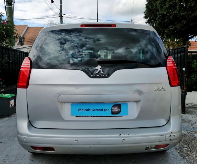 PEUGEOT 5008 2014