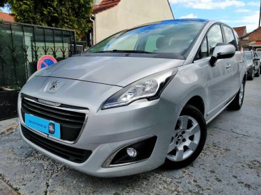 PEUGEOT 5008 2014