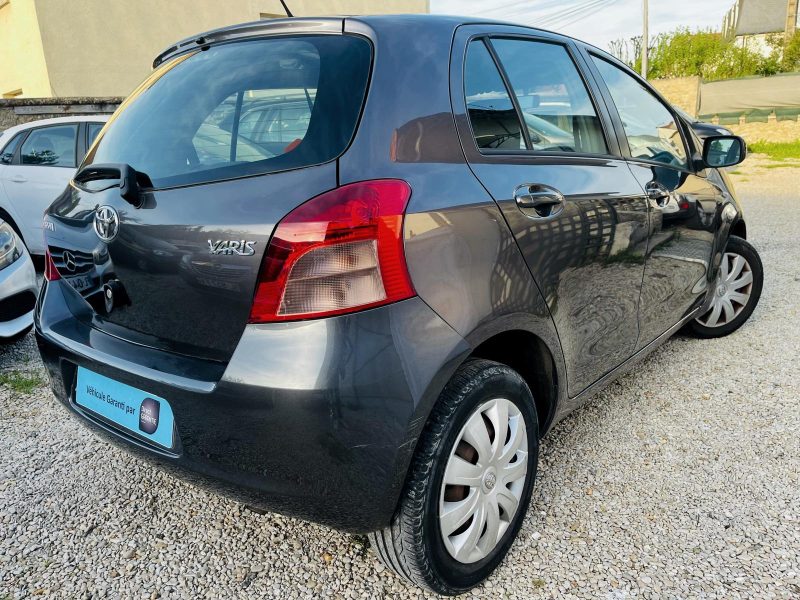 TOYOTA YARIS 2008