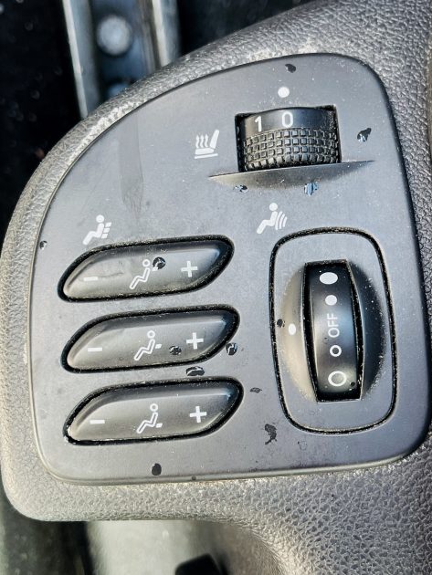 RENAULT LATITUDE 2011