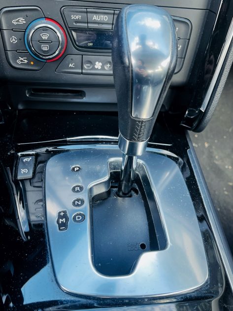 RENAULT LATITUDE 2011