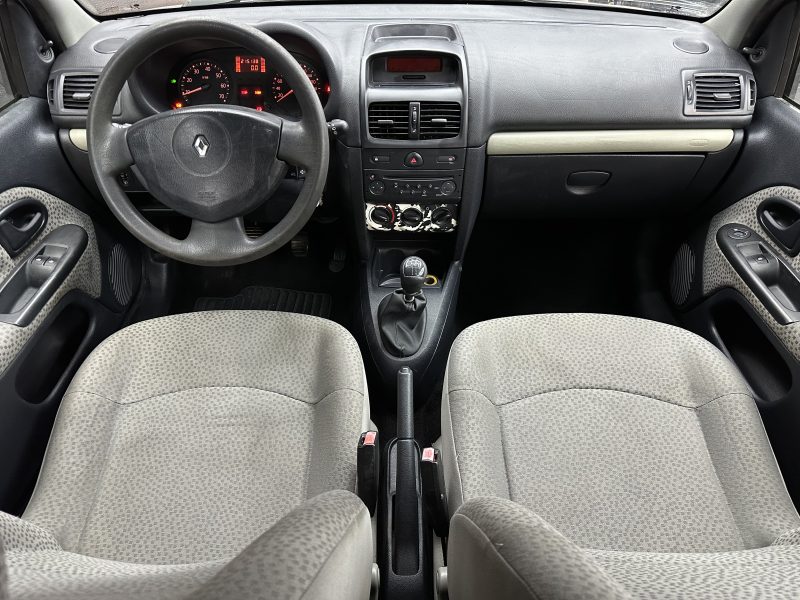 RENAULT CLIO II 2005
