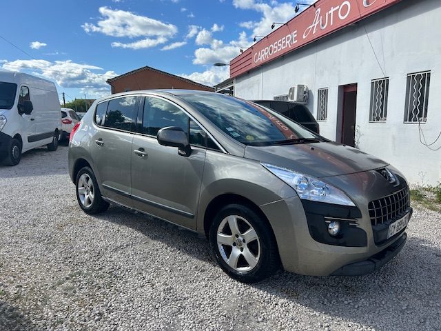 PEUGEOT 3008 1.6 HDI 115 BLUE LION