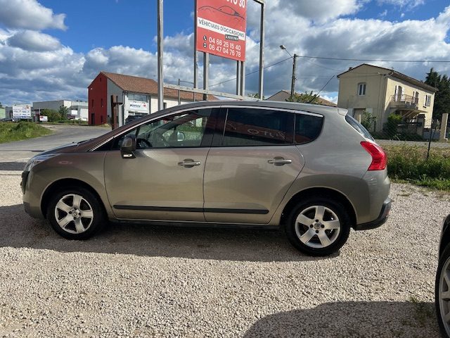 PEUGEOT 3008 1.6 HDI 115 BLUE LION