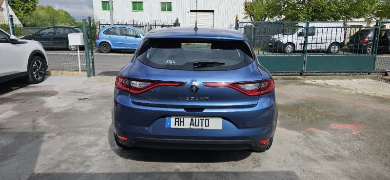 RENAULT MEGANE IV  