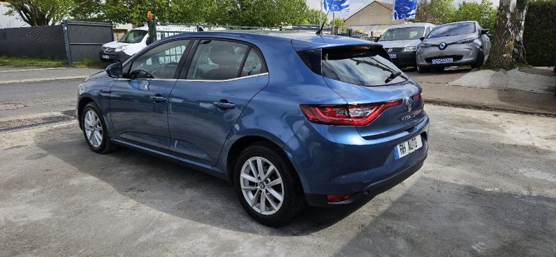 RENAULT MEGANE IV  