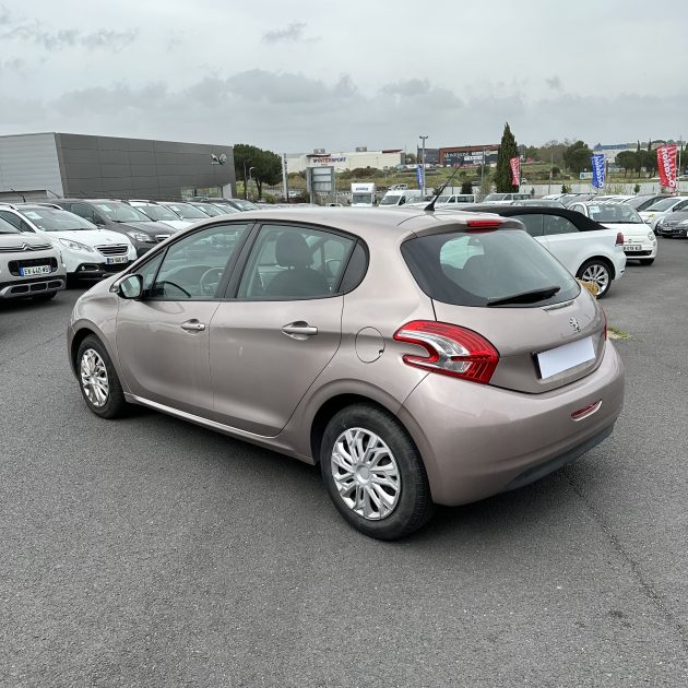 PEUGEOT 208 1.4 HDi ACTIVE 70ch Crit’Air2  2013