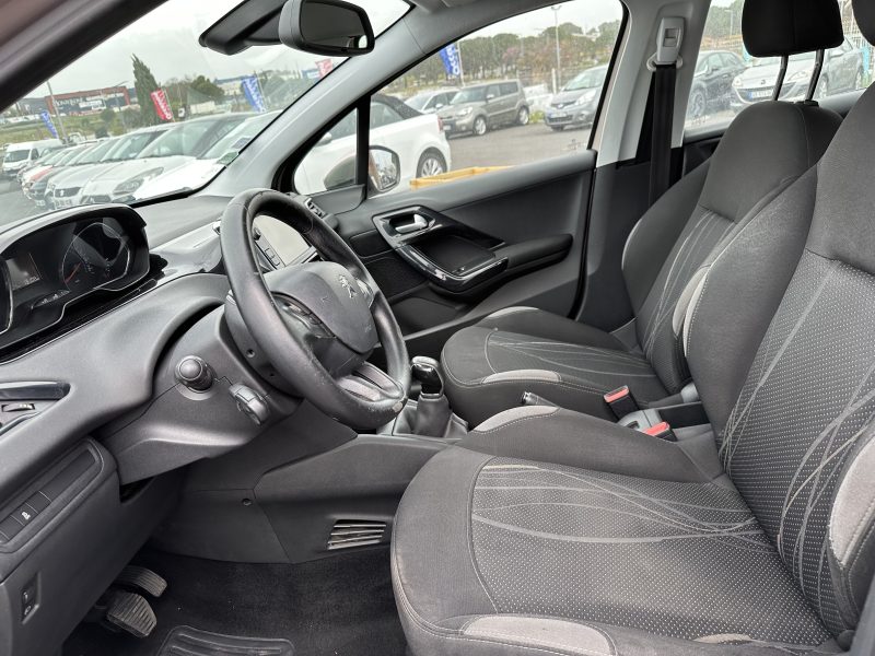 PEUGEOT 208 1.4 HDi ACTIVE 70ch Crit’Air2  2013