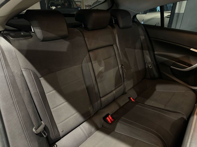 OPEL INSIGNIA A 2012