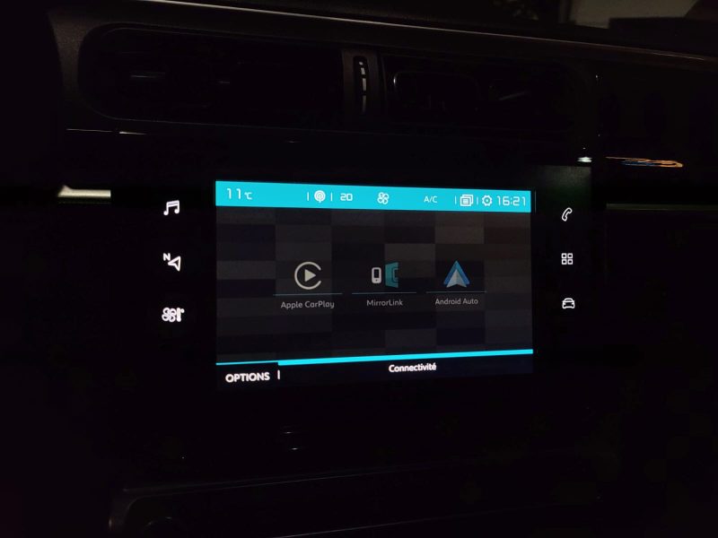 1.6 BlueHDi 75 cv FEEL BUSINESS / CARPLAY / RÉGULATEUR 