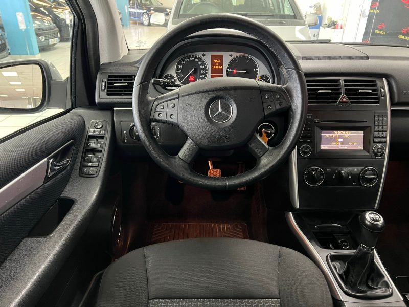 MERCEDES CLASSE B 180 CDI DESIGN
