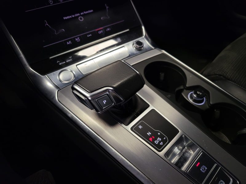 AUDI A6 C8 Avant 40 TDI Hybrid 204cv S LINE /TOIT OUVRANT+ATTELAGE+SIEGE ELECTRIQUE A MEMOIRE/